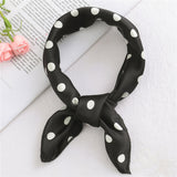 ミニエレガンス_小さめレディーススクエアスカーフ 上品コーデ・通勤にも