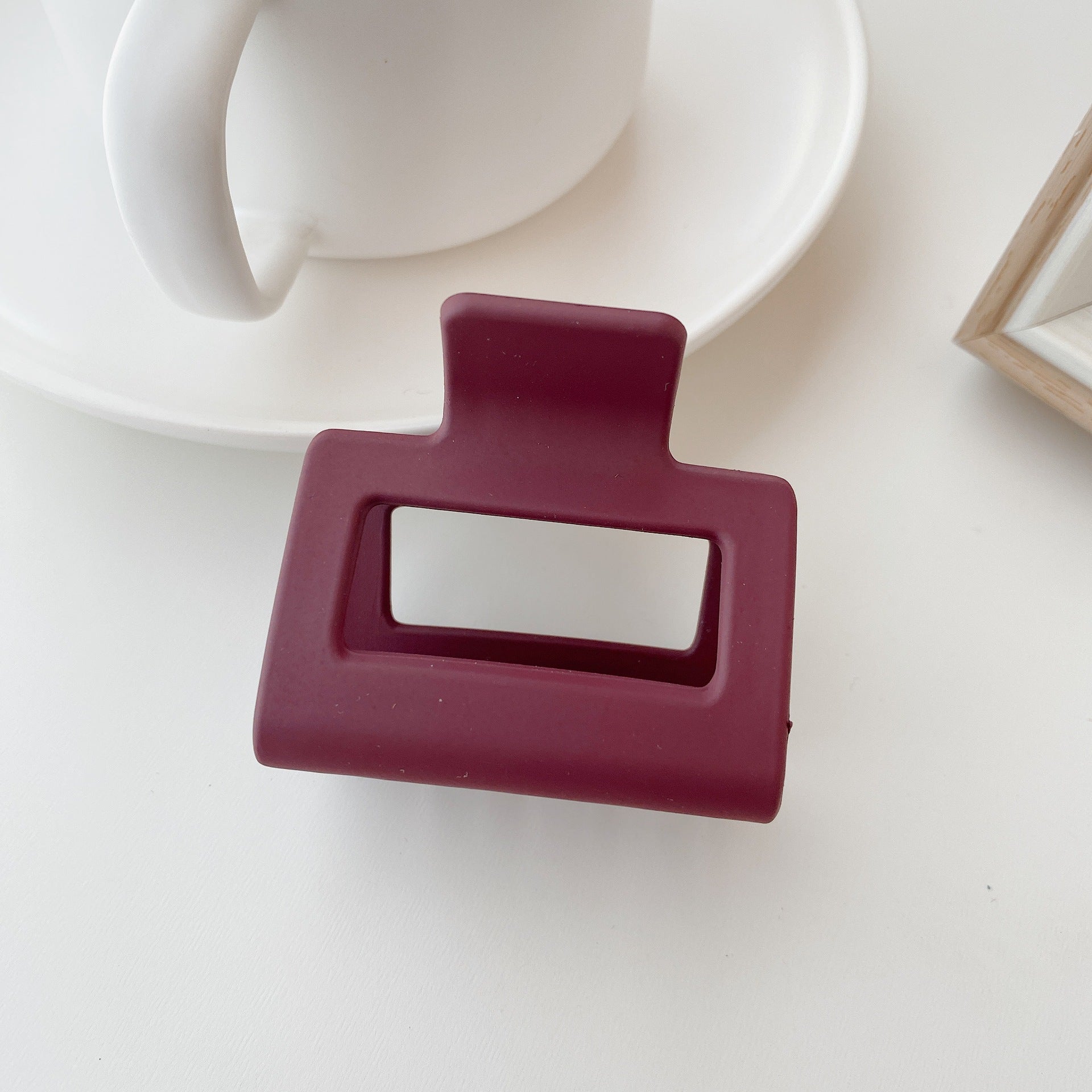 Crowell_Frosty Matte Texture 5cm Square Hair Clip for Women