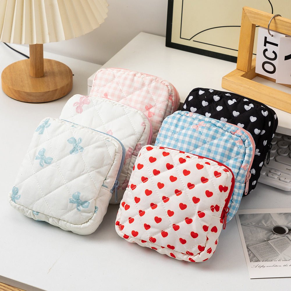 Love Carry_Love Motif Travel Toiletry and Cosmetic Pouch