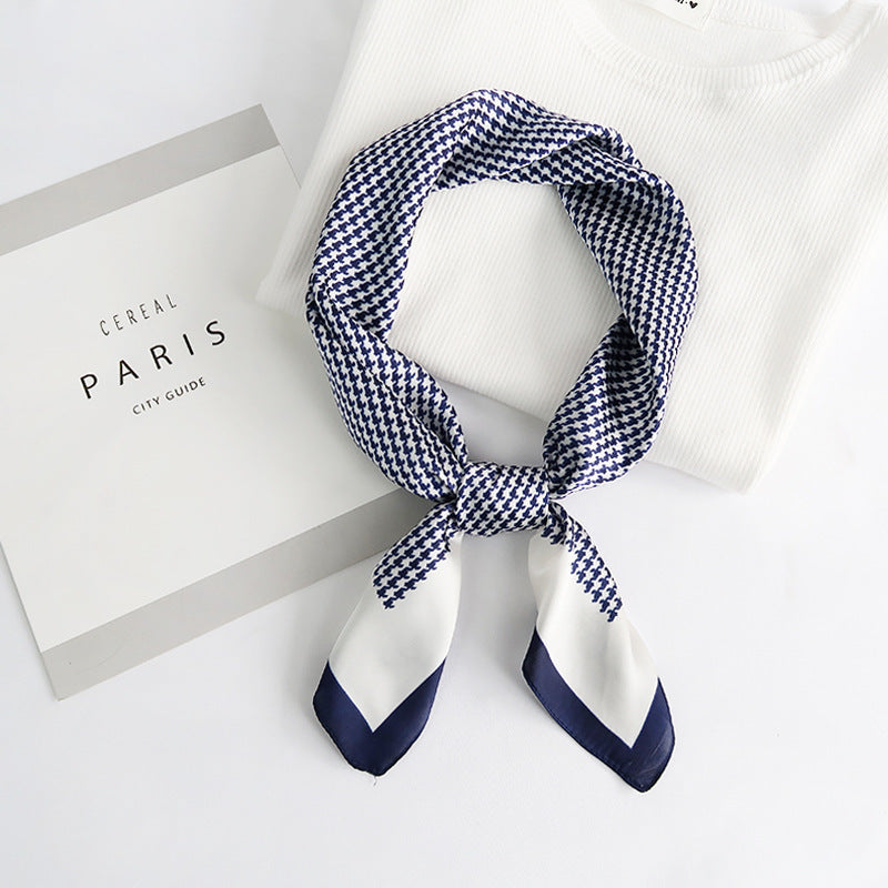 チドリシルキー_上品な千鳥格子プリント シルクレディーススカーフ