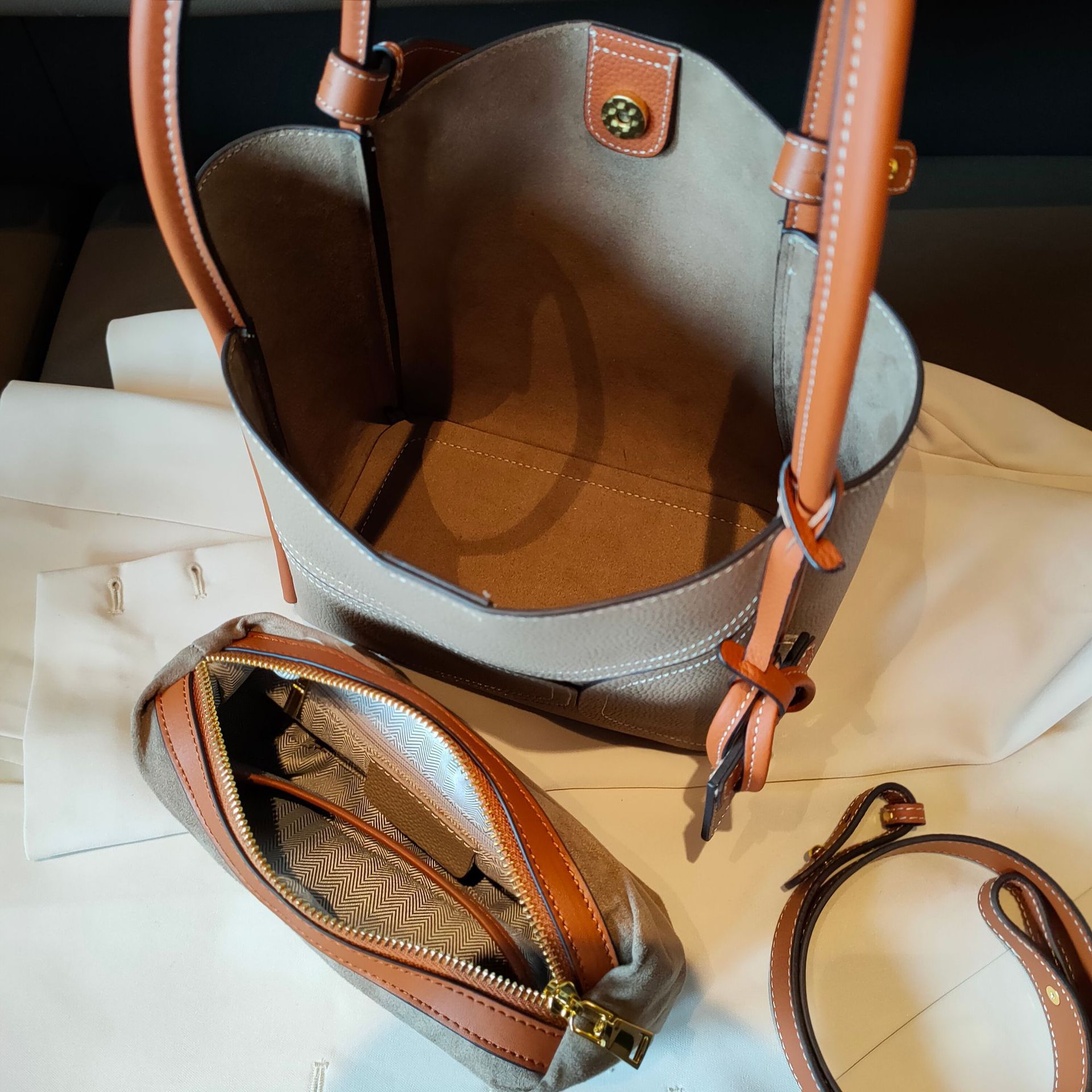 カラーバスク_配色デザイン アンダーアーム バスケットバッグ