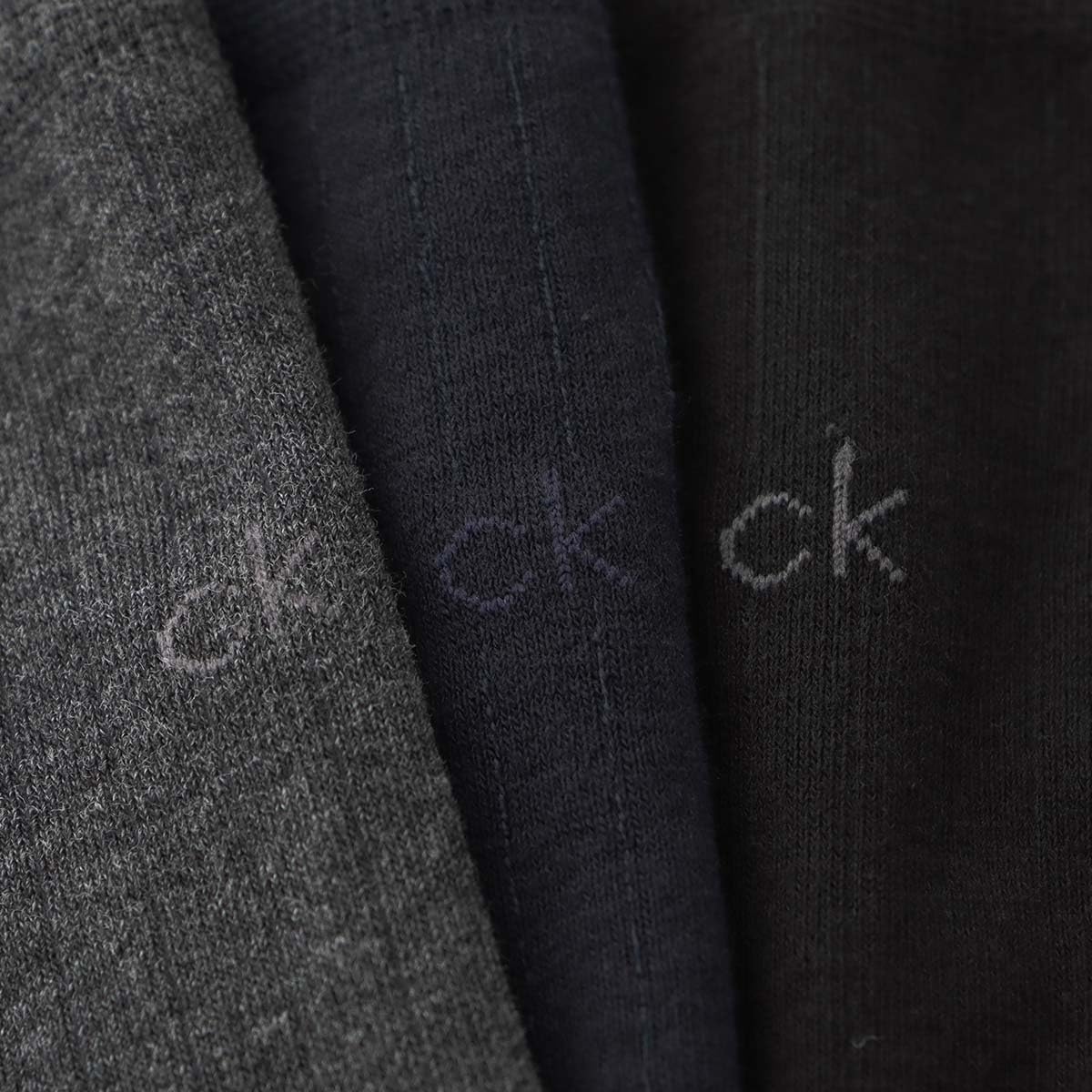 Calvin Klein 92572200 3 Pair Set, Antibacterial and Odor Resistant, Thick Rib, One Point Embroidery, Crew Length, Business Socks, Men's Socks, Men's, Black