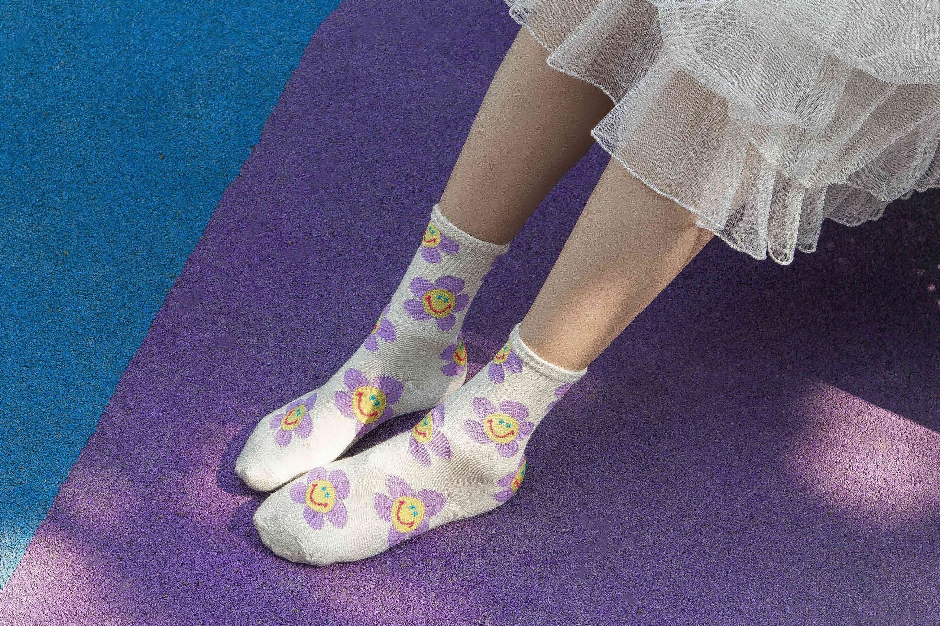 サニースマイル_レディースジャカードミドル丈ソックス