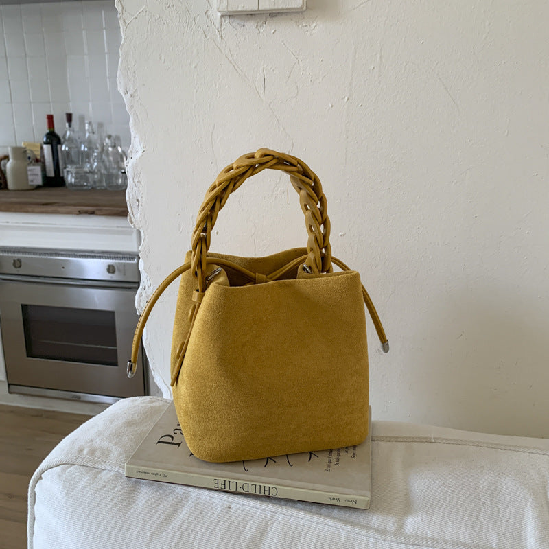 ソワレス_マットスエード ステッチ クロスボディバッグ プチプラ高見えデザイン