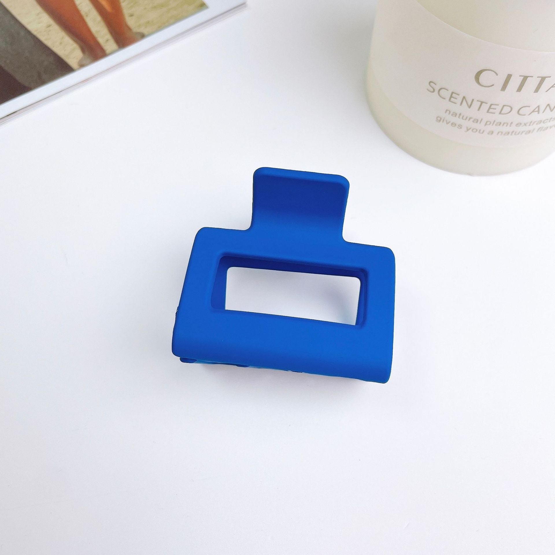 Crowell_Frosty Matte Texture 5cm Square Hair Clip for Women