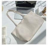 ソフトレーヴ_PUレザー 大容量レディース トート&ショルダーバッグ