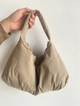 クラウディミュー_ふわふわ クラウドキルティング アンダーアームバッグ レディース