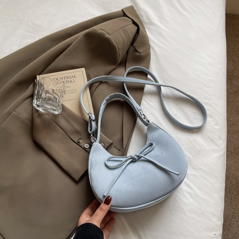 Form_Design-focused Underarm Shoulder Bag