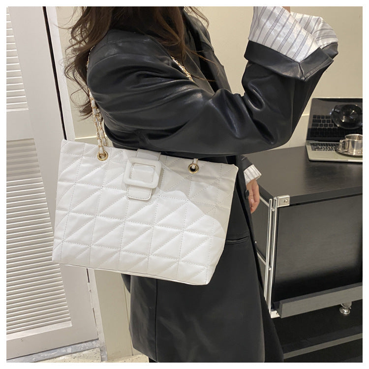 ラックスロンブ_キルティング チェーンショルダーバッグ レディース 菱形デザイン