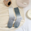 デイリーウォーム_レディース グラデーションカラー ミドル丈 暖かいソックス 秋冬用