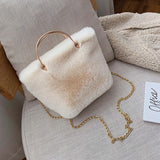 モコチェーン_ファッションチェーン ふわもこショルダーバッグ 斜め掛け レディース