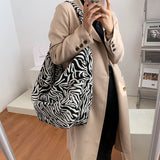 レオカンバ_レオパード柄 大容量 キャンバストートバッグ レディース