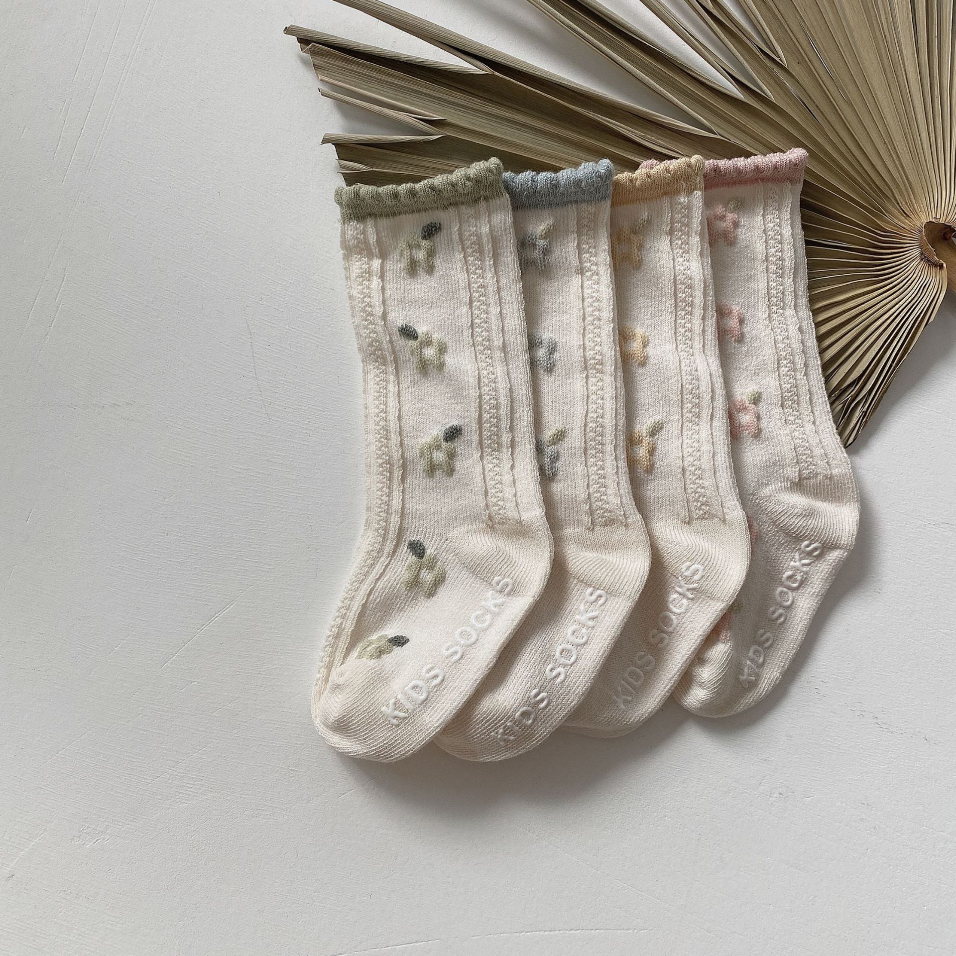 ベビースマイル フラワー柄ソックス | 個性派デザインセット