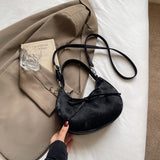 Form_Design-focused Underarm Shoulder Bag